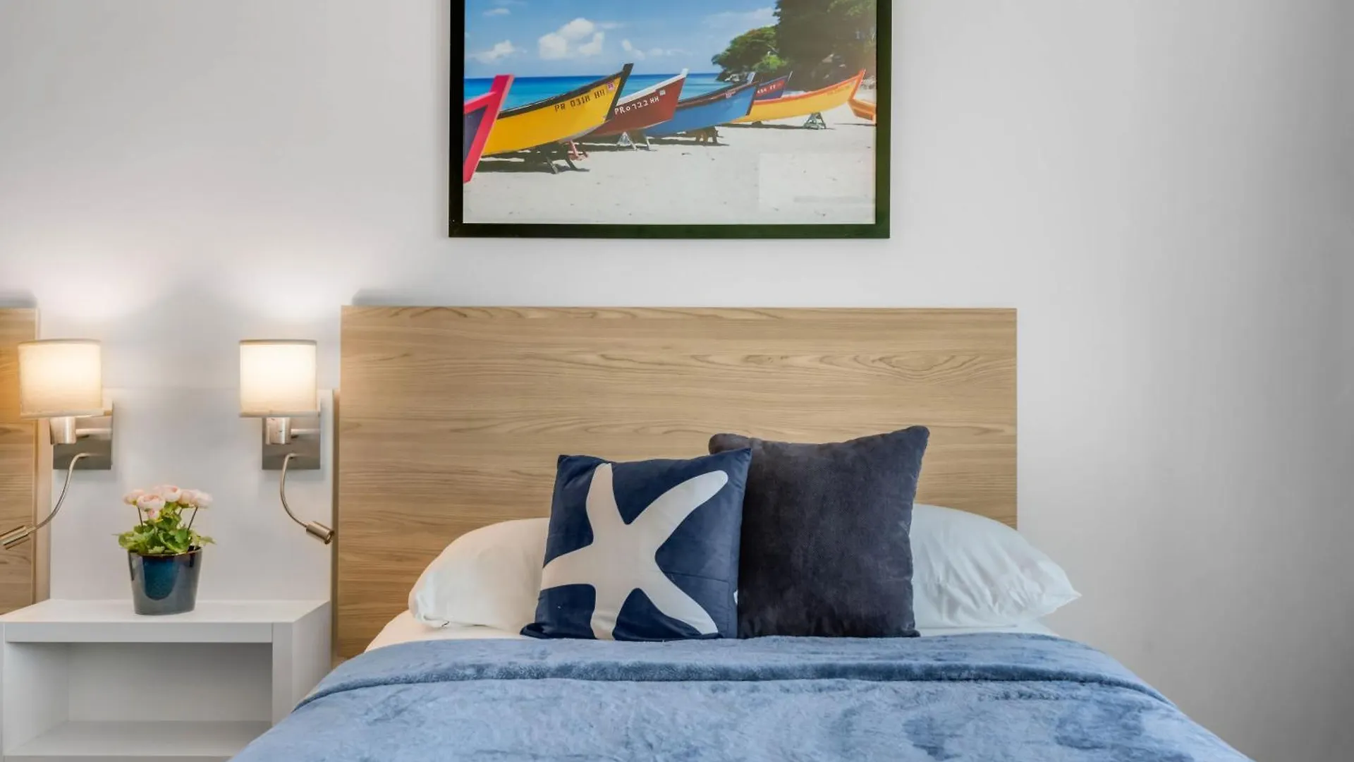 Aparthotel Esj Towers By Chana San Juan