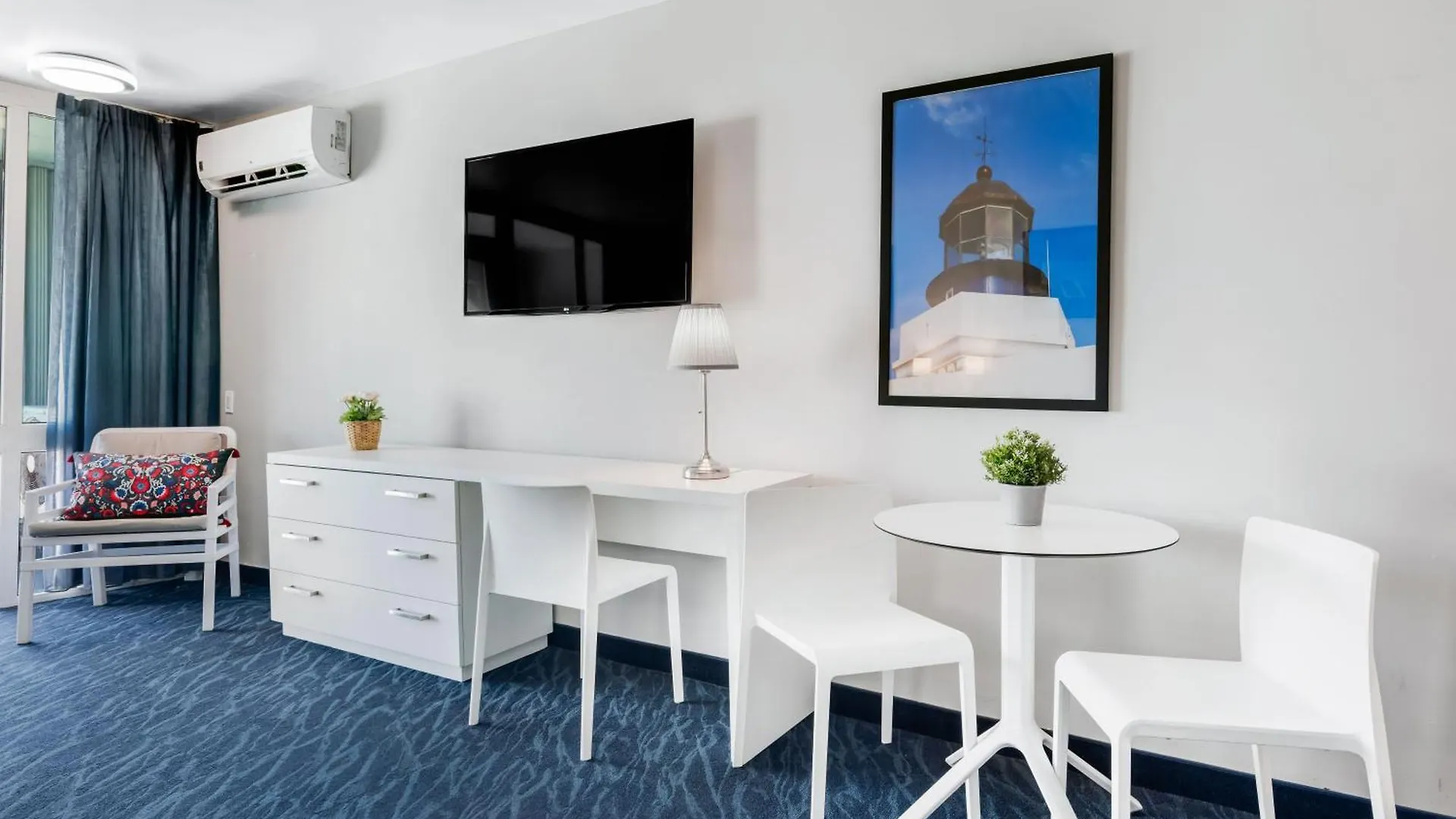 Aparthotel Esj Towers By Chana San Juan